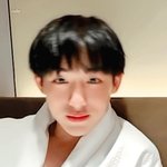 오빠 뭘 <b>가려</b>