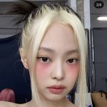 ㅈㄴ 궁금한데 이거 <b>보정</b> 들어간 거 일 거 같음?