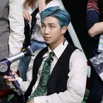 [방탄소년단] <b>드라이</b>기를 이렇게 웅장하게 들고있을 일이냐