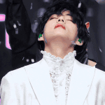 흑발로 돌아간 얼굴 미친자 뷔