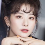 <b>슬기</b> 쌍꺼풀 생기면 이런느낌이랴