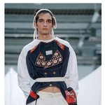 [NCT] 이거 이태용 <b>의상</b>이래 ㅋㅋㅋ