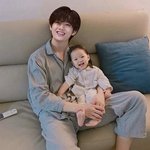 <b>김뷔</b> 잠금화면으로 이거 어떨까