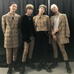 [댓글부탁해] 버버리 <b>st</b> 무대의상 진짜 예쁘지 않아?