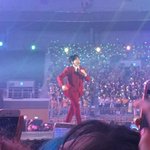 수호 이 옷 입으면 귀여워지냐