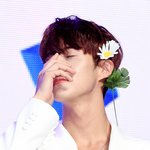 [펜타곤] 그 <b>와중</b>에 우리 영업글 아직도 첫페이지ㅠㅠ