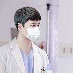 언젠가 의사<b>역할</b>도 볼수있을거라 생각해