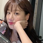 이거랑 비슷한 립 좀 알려줘