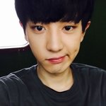 <b>박찬열</b> 이때 셀카감성 개좋다