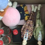[댓글부탁해] 나 굿즈처리 어떻게 해야할자 댓글좀