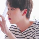 김진우 이사진 보고 헉했다