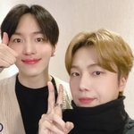 [펜타곤] <b>더</b><b>쇼</b> 투표권 계속 모으기!!