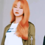 <b>쯔위</b>