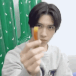 [NCT즌] 헨드리의 <b>마술</b>쇼