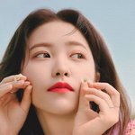 <b>예리</b> 이런 립 톤 뭐야