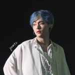 <b>김뷔</b> 보고싶다
