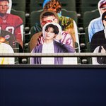 [방탄소년단] 에멜비 경기장에 <b>초면</b>소년단