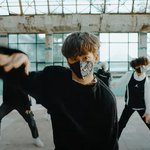 얘네 <b>정보</b> 너무 없어..