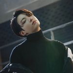 정국 <b>휠라</b> 새광고 얼굴 도랏?