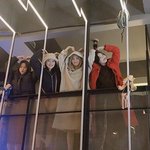 이 4명 ㅈㄴ<b>무해</b>하다