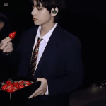 태형이가 <b>자두</b>먹고 싶대