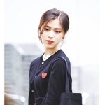 <b>류진</b> 얼굴 개예뻐 진짜 조카 찬양받을 얼굴