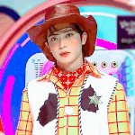 오늘자 정재현 할로윈 컨셉 과<b>몰입</b>