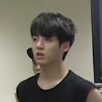 <b>정국</b> 17살 때랑 장원영이랑 뭔가 <b>닮음</b>ㅋㅋ