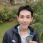 촬영차 경찰서 갔다가 캠페인 사진 찍고 온 배우
