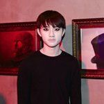 도경수 슴 할로윈<b>분장</b>한거