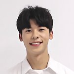 [댓글부탁해] 얘들아 <b>증사</b> 뽑을건데 이거 보정 안해도 되겠지?