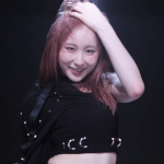 [드루와] <b>채연</b> 채령중에 얼굴 누가 더 취향임?
