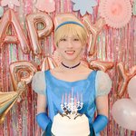 얘가 에스파로 공개됐으면 커뮤 뒤집어졌을듯