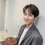 <b>윈윈</b>은 어쩜 이래
