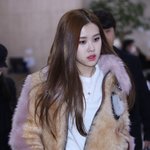 <b>로제</b> 개이뻐