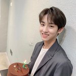 생일날 올린 글에서 수려함이 느껴졌던 남돌