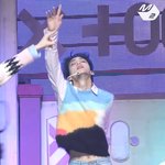 [모두드루와] 최수빈 <b>크롭</b>