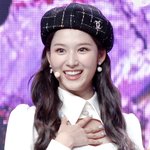 [이것좀봐줘] 얘들아 <b>사나</b> 직캠 한 번만 봐줘