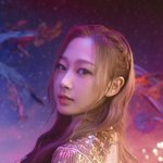 <b>애리</b>누나 크리스탈보다 더 이쁨