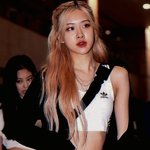 진짜 로제.. 이런 옷 입는 거 대리만족 <b>오짐</b>