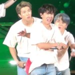 [방탄소년단] 휘몰아치는 떡밥궁예 <b>속</b> 내 <b>모습</b>