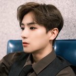 <b>Hey</b>이재현 왜 벌써 내년에 25살이냐