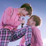 경수야 나한테도 <b>치대</b>봐