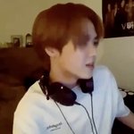 [NCT] 이 <b>차림</b>으로 넥타르 불러주는 쿤