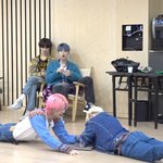 [모두드루와] 반전의 투바투 <b>팔씨름</b>
