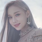 어ㅏ <b>윈터</b> 조카 예쁜데 ?
