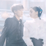 카이 <b>유지민</b> 매일 만나서 춤연습한거같은데