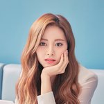 한번쯤 살아보고픈 얼굴의 <b>여</b>돌