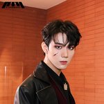 요즘 신인 중에 제일 잘생김