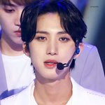 [펜타곤] 나 오늘 <b>더</b><b>쇼</b>